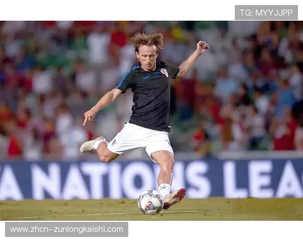 莫德里奇经验领航捷克与克罗地亚中场对决决胜局